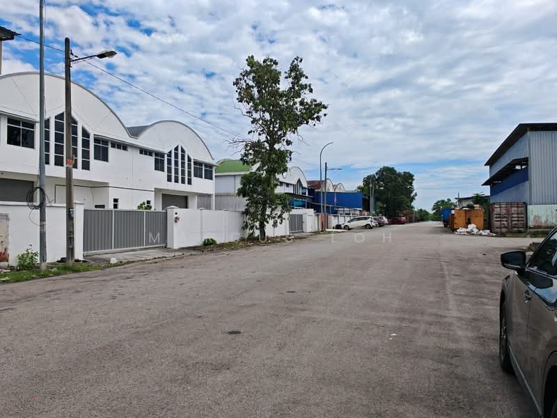 Semi-D Factory for Sale in Taman Desa Idaman (Senai) - Marcus Loh - Exterior - PropertyGuru.com.my