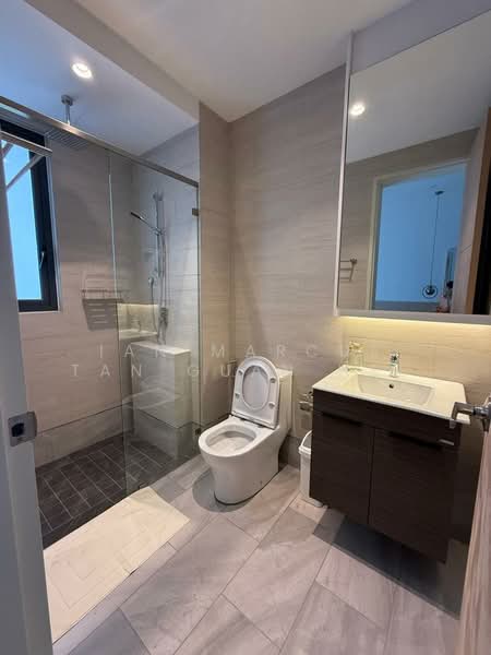 Condominium for Rent at Trinity Pentamont - Ian Marcus Tan Guan Hee - Bathroom - PropertyGuru.com.my