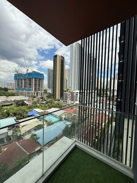 Condominium for Rent at Trinity Pentamont - Ian Marcus Tan Guan Hee - Balcony - PropertyGuru.com.my