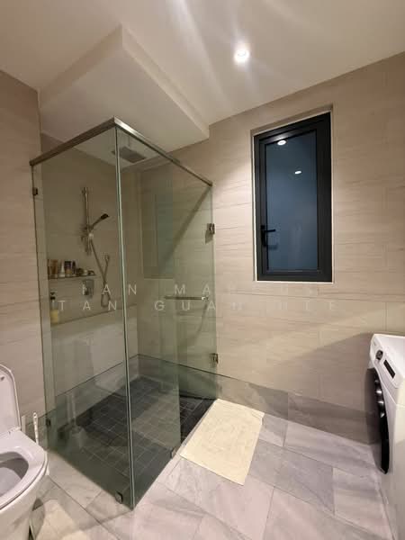 Condominium for Rent at Trinity Pentamont - Ian Marcus Tan Guan Hee - Bathroom - PropertyGuru.com.my