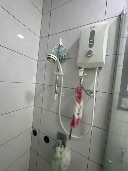 Service Residence for Rent at Gems Residences - Calvin Loke - PropertyGuru.com.my