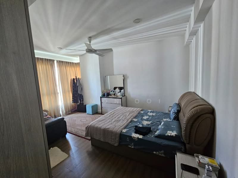 Kondominium untuk Dijual di Elit Heights @ Bayan City - Simon Ooi - Bedroom - PropertyGuru.com.my