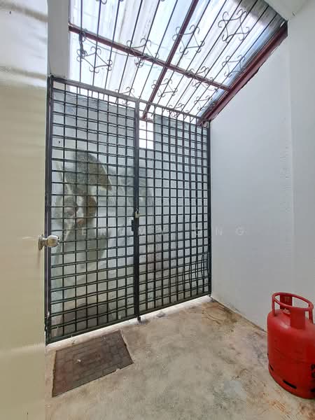 Rumah Teres 1 Tingkat untuk Disewa di Taman Universiti Ss3 (Petaling Jaya) - Jeremy Ong - Entrance - PropertyGuru.com.my