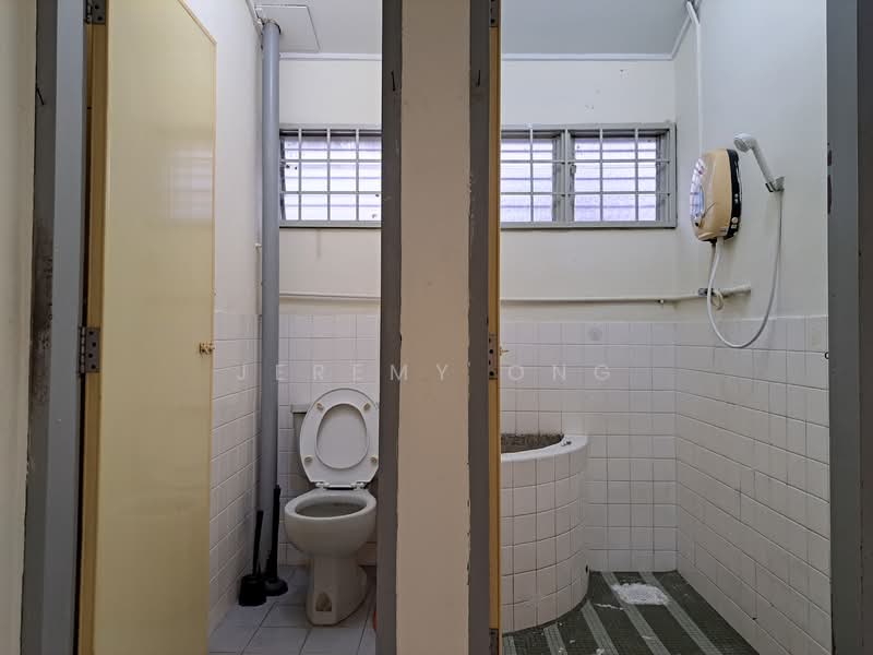 Rumah Teres 1 Tingkat untuk Disewa di Taman Universiti Ss3 (Petaling Jaya) - Jeremy Ong - Bathroom - PropertyGuru.com.my