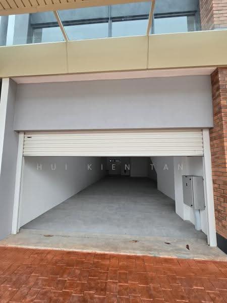 Shop / Office for Rent in Bandar Gamuda Cove (Dengkil) - Hui Kien Tan - Car Park - PropertyGuru.com.my