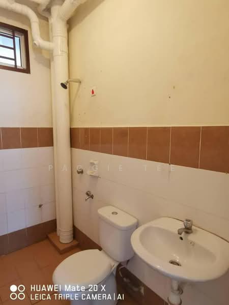 Apartment for Sale at Kipark Apartment - Paggie Tee - Bathroom - PropertyGuru.com.my