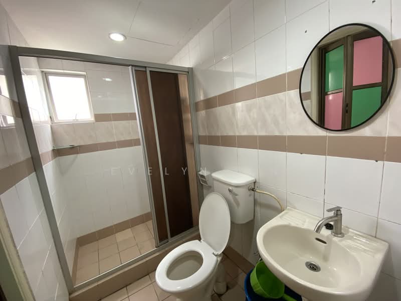 Kediaman Servis untuk Disewa di Rhythm Avenue - Evelyn Tan - Bathroom - PropertyGuru.com.my