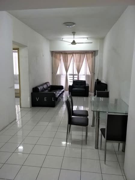Kediaman Servis untuk Disewa di Rhythm Avenue - Evelyn Tan - Living Room - PropertyGuru.com.my