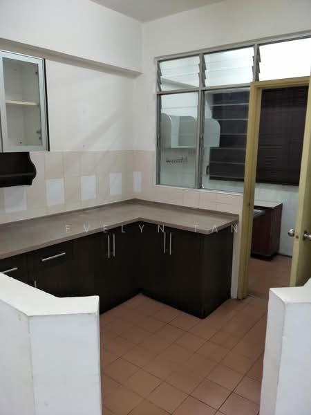 Kediaman Servis untuk Disewa di Rhythm Avenue - Evelyn Tan - Kitchen - PropertyGuru.com.my