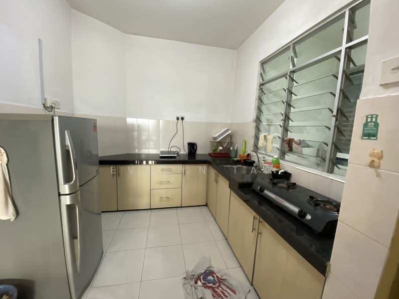 Kediaman Servis untuk Disewa di Rhythm Avenue - Evelyn Tan - Kitchen - PropertyGuru.com.my