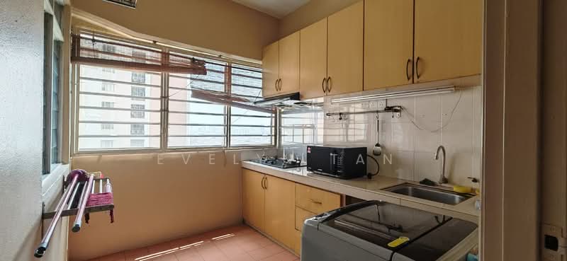 Kediaman Servis untuk Disewa di Rhythm Avenue - Evelyn Tan - Kitchen - PropertyGuru.com.my