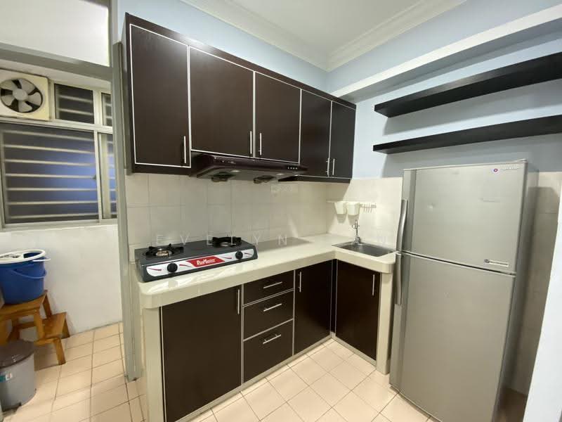 Kediaman Servis untuk Disewa di Rhythm Avenue - Evelyn Tan - Kitchen - PropertyGuru.com.my