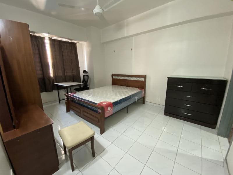Kediaman Servis untuk Disewa di Rhythm Avenue - Evelyn Tan - Bedroom - PropertyGuru.com.my