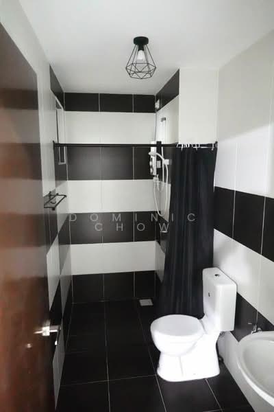 Servis Apartment untuk Disewa di Sky Oasis Residence (Pangsapuri Oasis 1) - Dominic Chow - Bathroom - PropertyGuru.com.my