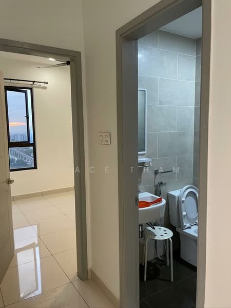 Servis Apartment untuk Disewa di Ten Kinrara - Grace Tham - Bathroom - PropertyGuru.com.my