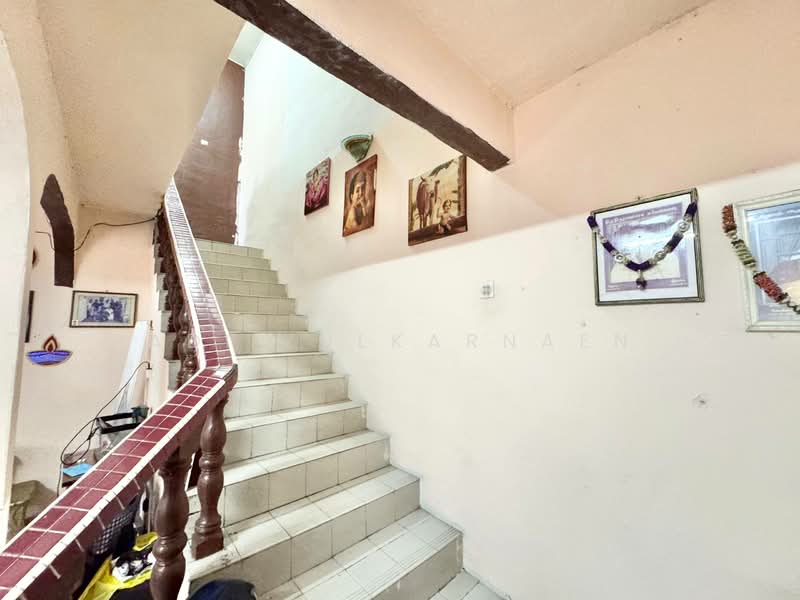 Rumah Teres 2 Tingkat untuk Dijual di Taman Medan Baru (Petaling Jaya) - Adi Zulkarnaen - Interior - PropertyGuru.com.my