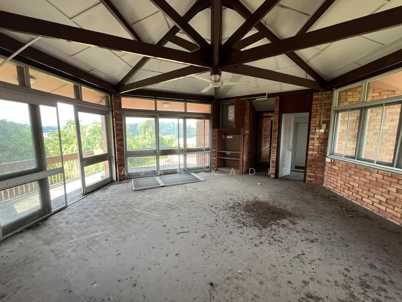 Bungalow for Sale in Seksyen 16 (Petaling Jaya) - Najah Kadir - Balcony - PropertyGuru.com.my