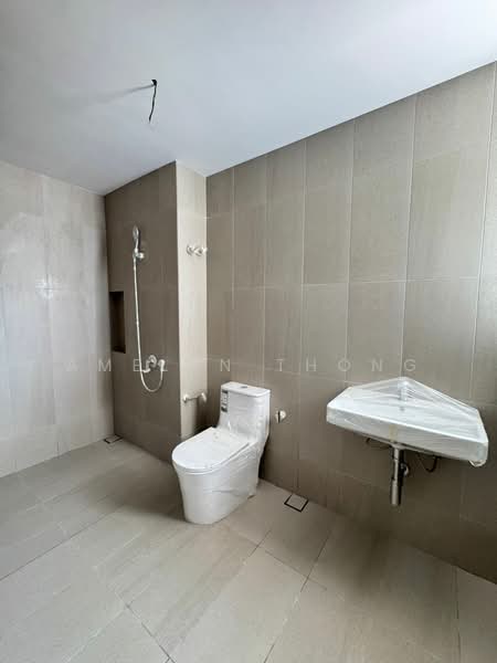 Terraced House for Rent in Taman Bukit Serdang (Seri Kembangan) - Amelyn Thong - Bathroom - PropertyGuru.com.my