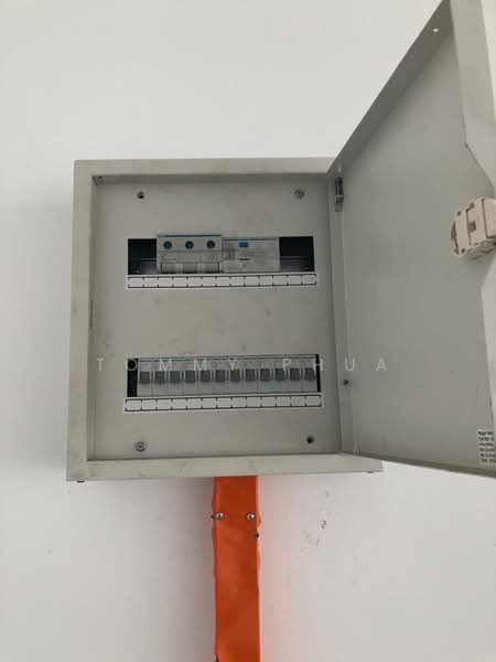Office for Rent in Taman Cahaya Kota Puteri (Masai) - Tommy Phua - Interior - PropertyGuru.com.my