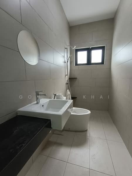 Semi-Detached House for Rent in Ujong Pasir (Melaka) - Goh Jun Khai - Bathroom - PropertyGuru.com.my