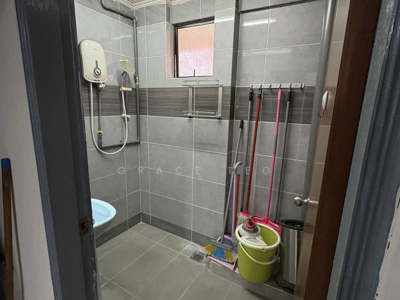 Terraced House for Sale in Kota Kinabalu (Sabah) - Grace Teo - Bathroom - PropertyGuru.com.my