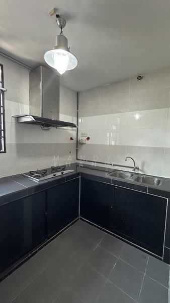 Rumah Teres 2 Tingkat untuk Disewa di Bandar Baru Tambun (Tambun) - Mandy Phang - Kitchen - PropertyGuru.com.my