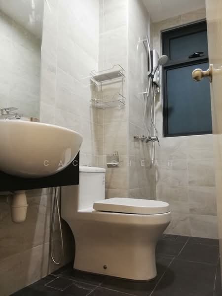 Kondominium untuk Disewa di SKS Pavillion Residences - Cace Cheah - Bathroom - PropertyGuru.com.my
