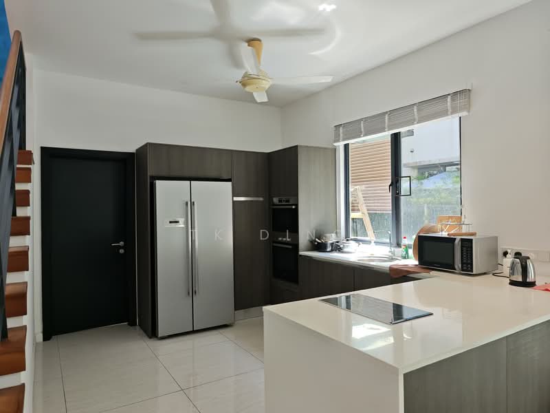 Semi-Detached House for Rent in Iskandar Puteri (Nusajaya) (Johor) - TK Ding - Kitchen - PropertyGuru.com.my