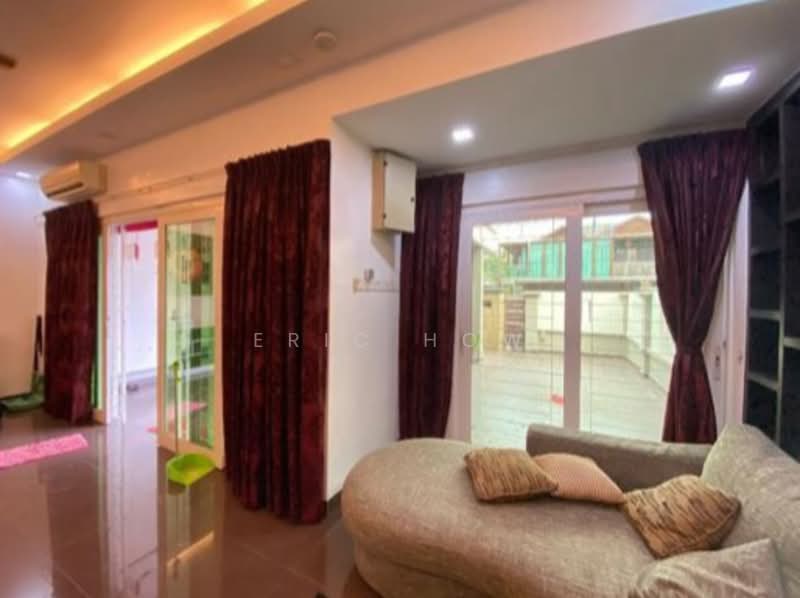 2-storey Terraced House for Rent in Bandar Puteri Puchong (Puchong) - Eric How - Living Room - PropertyGuru.com.my