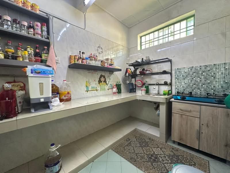 2-storey Terraced House for Sale in Austin (Johor Bahru) - Yvonne Tai - Kitchen - PropertyGuru.com.my