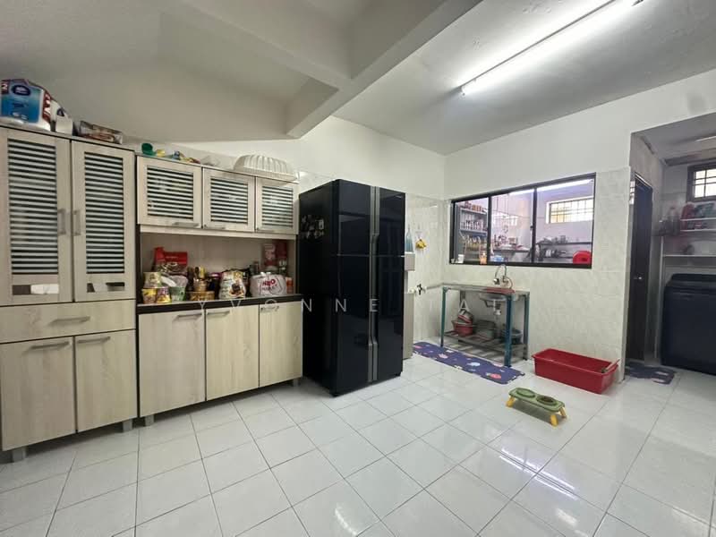 2-storey Terraced House for Sale in Austin (Johor Bahru) - Yvonne Tai - Kitchen - PropertyGuru.com.my