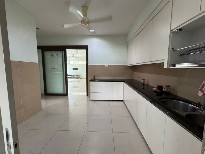 Rumah Berkembar untuk Dijual di Horizon Hills (Iskandar Puteri (Nusajaya)) - Kok Hui - Kitchen - PropertyGuru.com.my