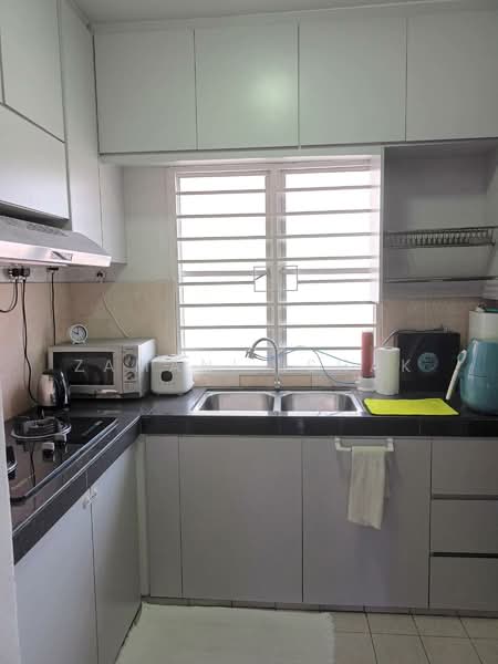 Pangsapuri untuk Dijual di Pangsapuri Tainia - Zamani Ishak - Kitchen - PropertyGuru.com.my