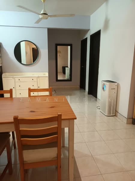 Pangsapuri untuk Dijual di Pangsapuri Tainia - Zamani Ishak - Dining Room - PropertyGuru.com.my