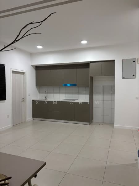 Service Residence for Sale at Maya Ara Residences - Sam Chiw - Kitchen - PropertyGuru.com.my