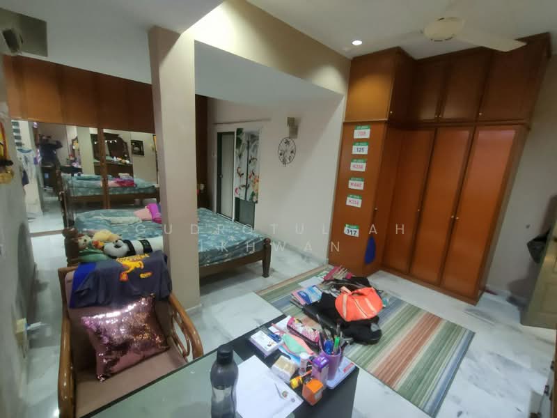 2-storey Terraced House for Sale in Bandar Tun Hussein Onn (Cheras) - Gudrotullah Ikhwan - Bedroom - PropertyGuru.com.my
