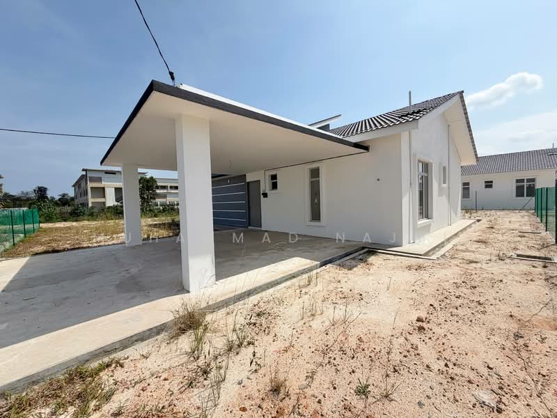Bungalow for Sale in Kemaman (Terengganu) - Muhammad Najmi - Exterior - PropertyGuru.com.my