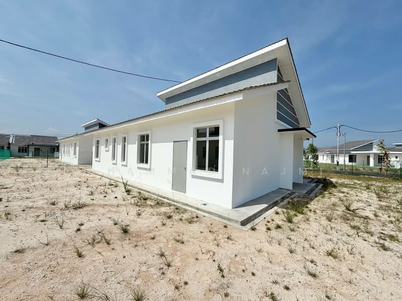 Bungalow for Sale in Kemaman (Terengganu) - Muhammad Najmi - Exterior - PropertyGuru.com.my