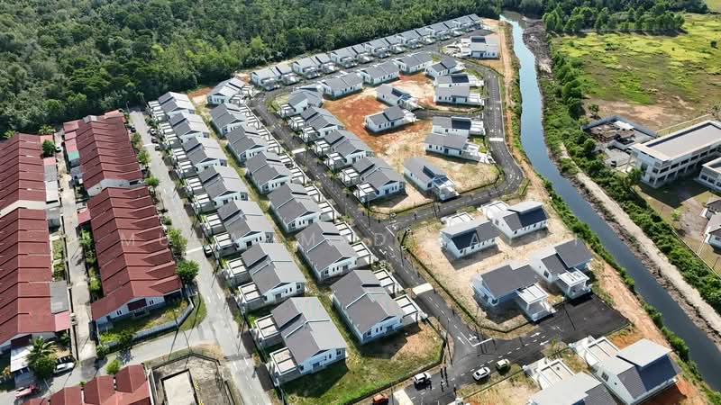 Rumah Banglo untuk Dijual di Kemaman (Terengganu) - Muhammad Najmi - Exterior - PropertyGuru.com.my