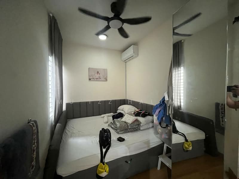 Rumah Bandar untuk Dijual di Kuala Selangor (Selangor) - Mu'izz Halim - Bedroom - PropertyGuru.com.my