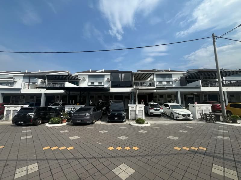 Rumah Bandar untuk Dijual di Kuala Selangor (Selangor) - Mu'izz Halim - Exterior - PropertyGuru.com.my