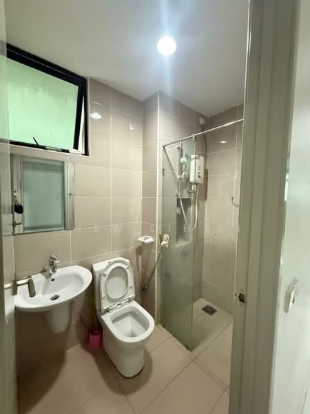 Service Residence for Rent at Sky Loft Premium Suites - Liew Lih Yi - Bathroom - PropertyGuru.com.my