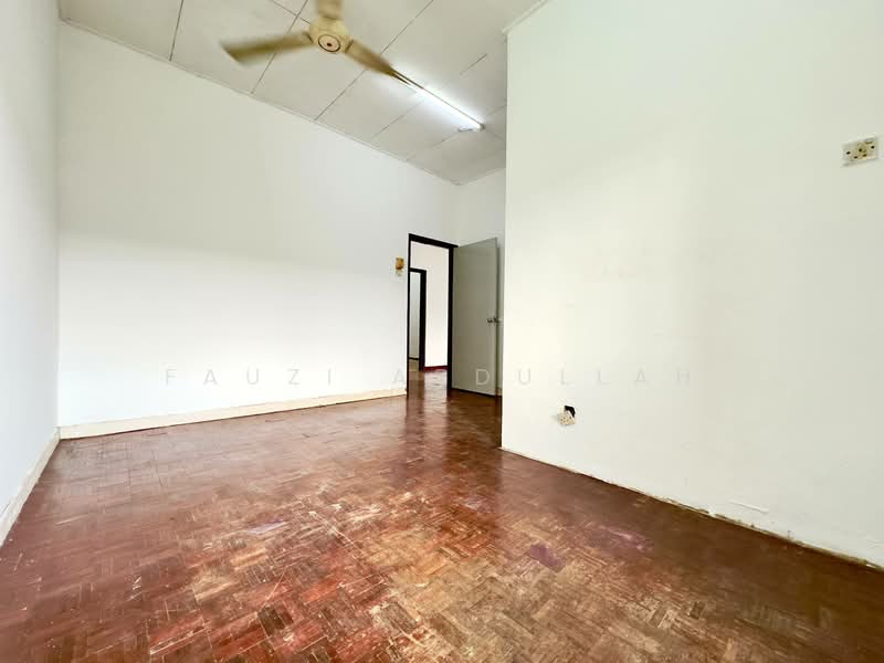 Rumah Teres untuk Dijual di Seksyen 7 (Shah Alam) - Fauzi Abdullah - Interior - PropertyGuru.com.my