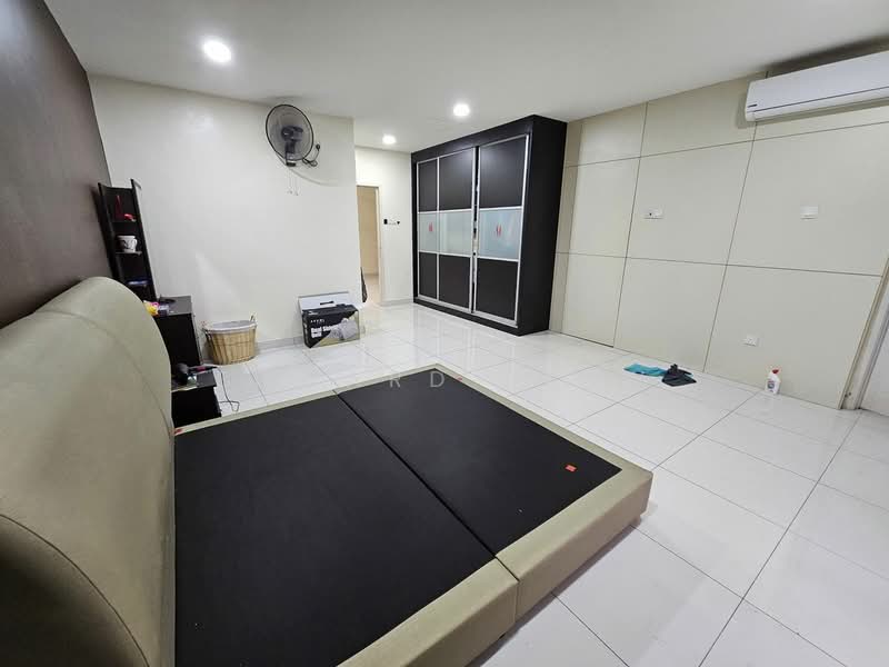 2-storey Terraced House for Sale in Mutiara Rini (Skudai) - Edward Siow - Bedroom - PropertyGuru.com.my