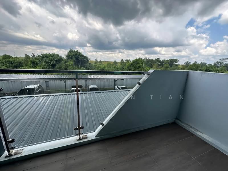 Condominium for Sale at Royal Oak - Mandy Tian Tian - Balcony - PropertyGuru.com.my