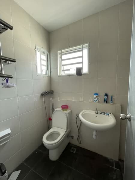 Rumah Teres 2 Tingkat untuk Dijual di Seberang Perai (Penang) - Danial Zharif - Bathroom - PropertyGuru.com.my