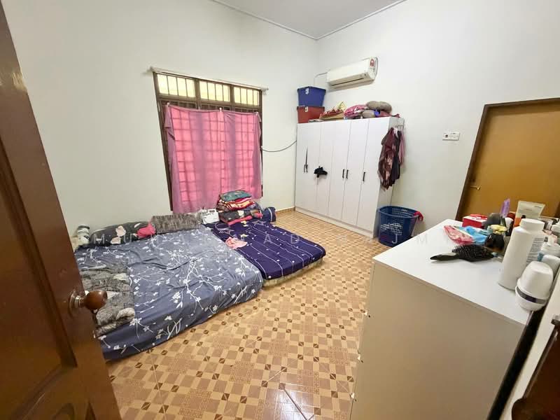Bungalow for Sale in Dungun (Terengganu) - Muhammad Najmi - Bedroom - PropertyGuru.com.my