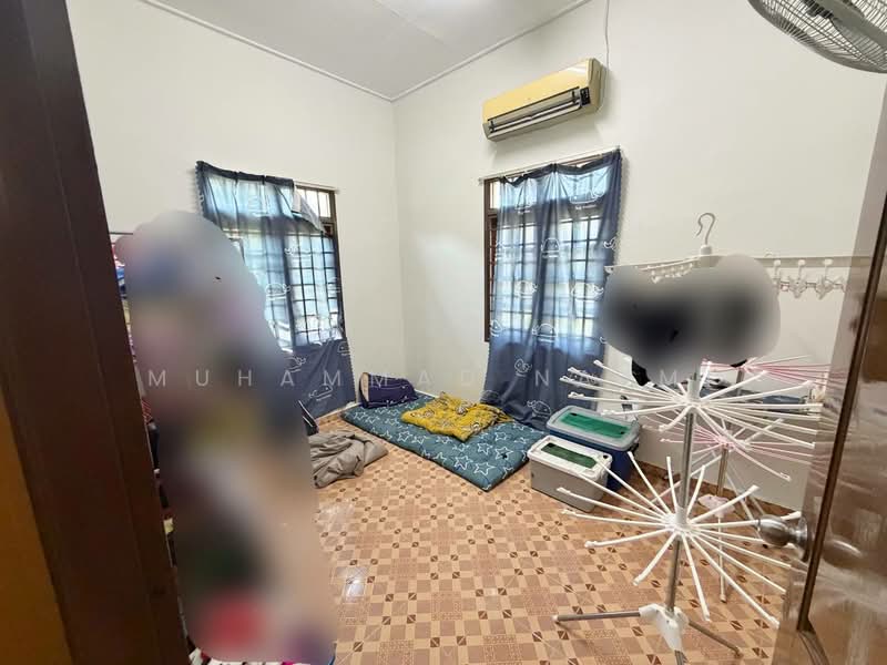 Bungalow for Sale in Dungun (Terengganu) - Muhammad Najmi - Bedroom - PropertyGuru.com.my