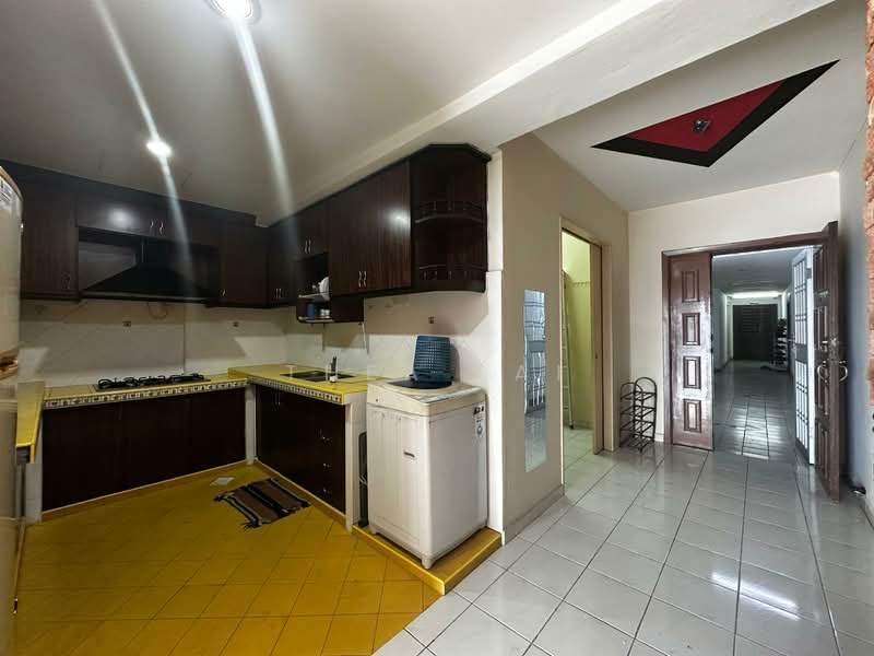 Kondominium untuk Disewa di Larkin Utama (Menara Metro Larkin) - Thea Lai - Kitchen - PropertyGuru.com.my