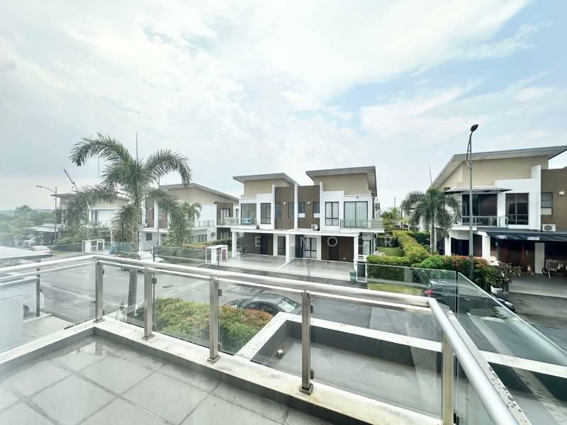 Semi-Detached House for Sale in Semenyih (Selangor) - Fazie Noor - Exterior - PropertyGuru.com.my